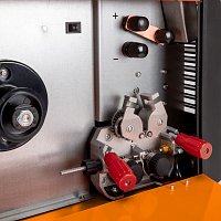 Сварочный полуавтомат FOXPOWER MIG 230-S DP LCD PFC