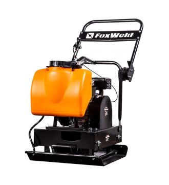 Виброплита FoxWeld PC 100/30, прямоходная, двигатель Lifan 168F-2, вес 100 кг, центробежная сила 30 кН, бак с водой, транспорт. колёса